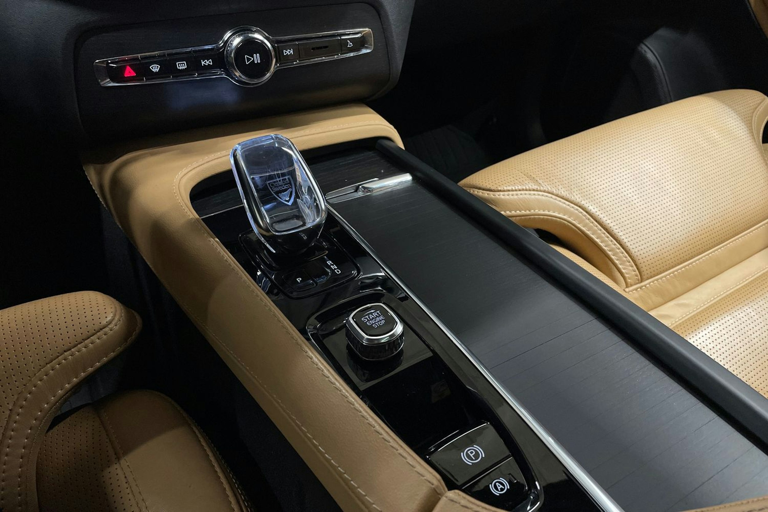 sininen Volvo XC90 2022 kuva 22.