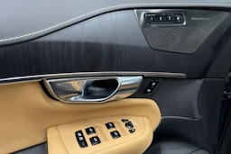 sininen Volvo XC90 2022 kuva 26.