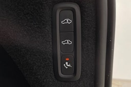 sininen Volvo XC90 2022 kuva 33.