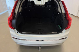 harmaa Volvo XC90 2022 kuva 17.