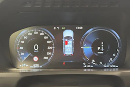 harmaa Volvo XC90 2022 kuva 28.