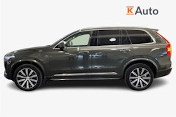 Harmaa Volvo XC90 2022 kuva 6.