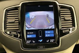 Harmaa Volvo XC90 2022 kuva 17.