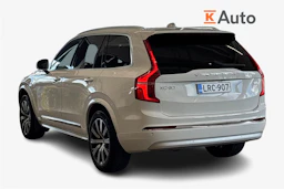 Valkoinen Volvo XC90 2022 kuva 2.