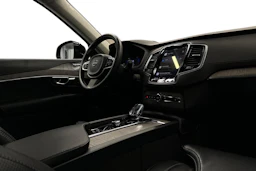 musta Volvo XC90 2023 kuva 9.