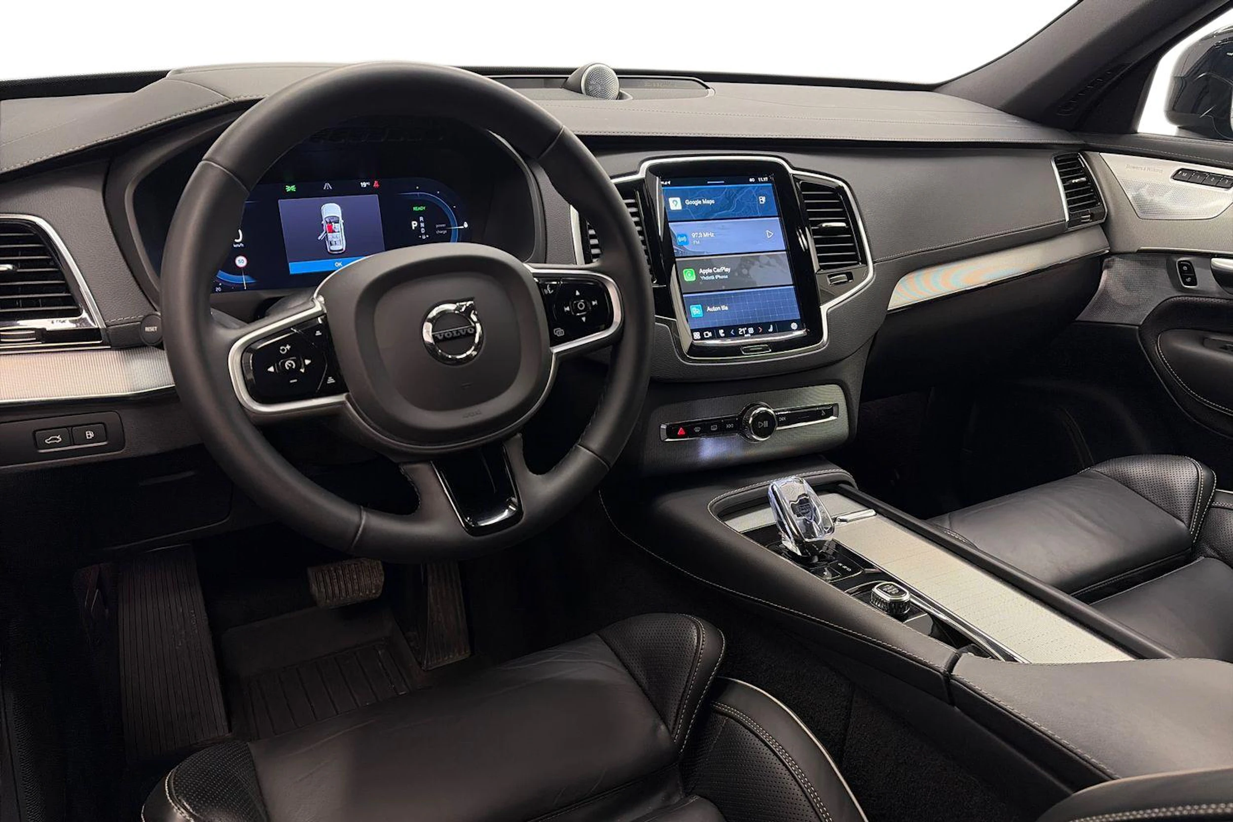 Musta Volvo XC90 2023 kuva 6.