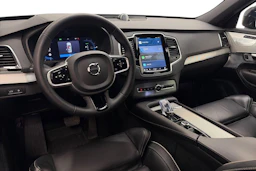 Musta Volvo XC90 2023 kuva 6.