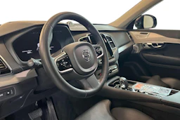 Musta Volvo XC90 2023 kuva 6.