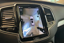 Musta Volvo XC90 2023 kuva 22.