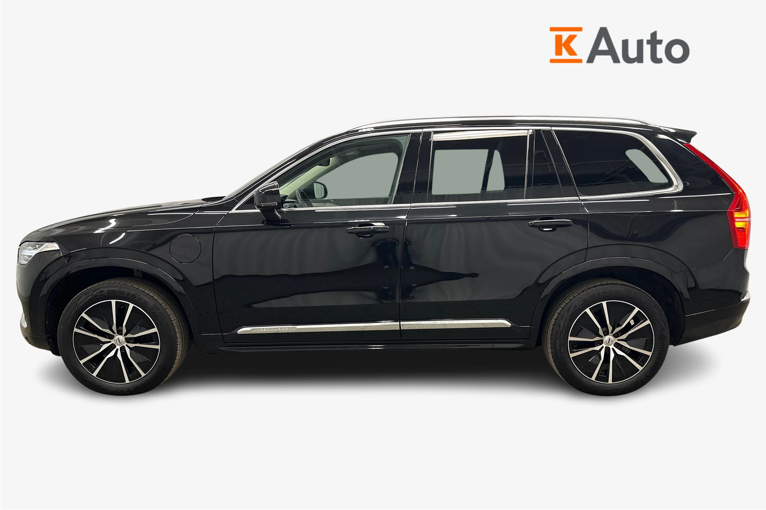 musta Volvo XC90 2024 kuva 5.