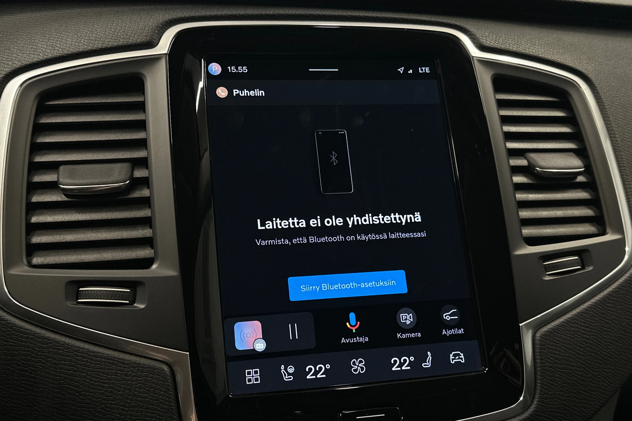 musta Volvo XC90 2024 kuva 20.