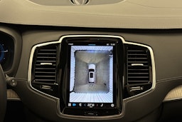 valkoinen Volvo XC90 2024 kuva 15.