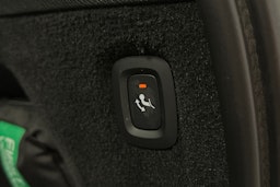 musta Volvo XC90 2024 kuva 20.