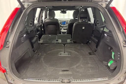 harmaa Volvo XC90 2024 kuva 19.