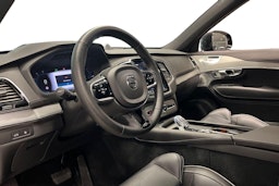 musta Volvo XC90 2024 kuva 3.