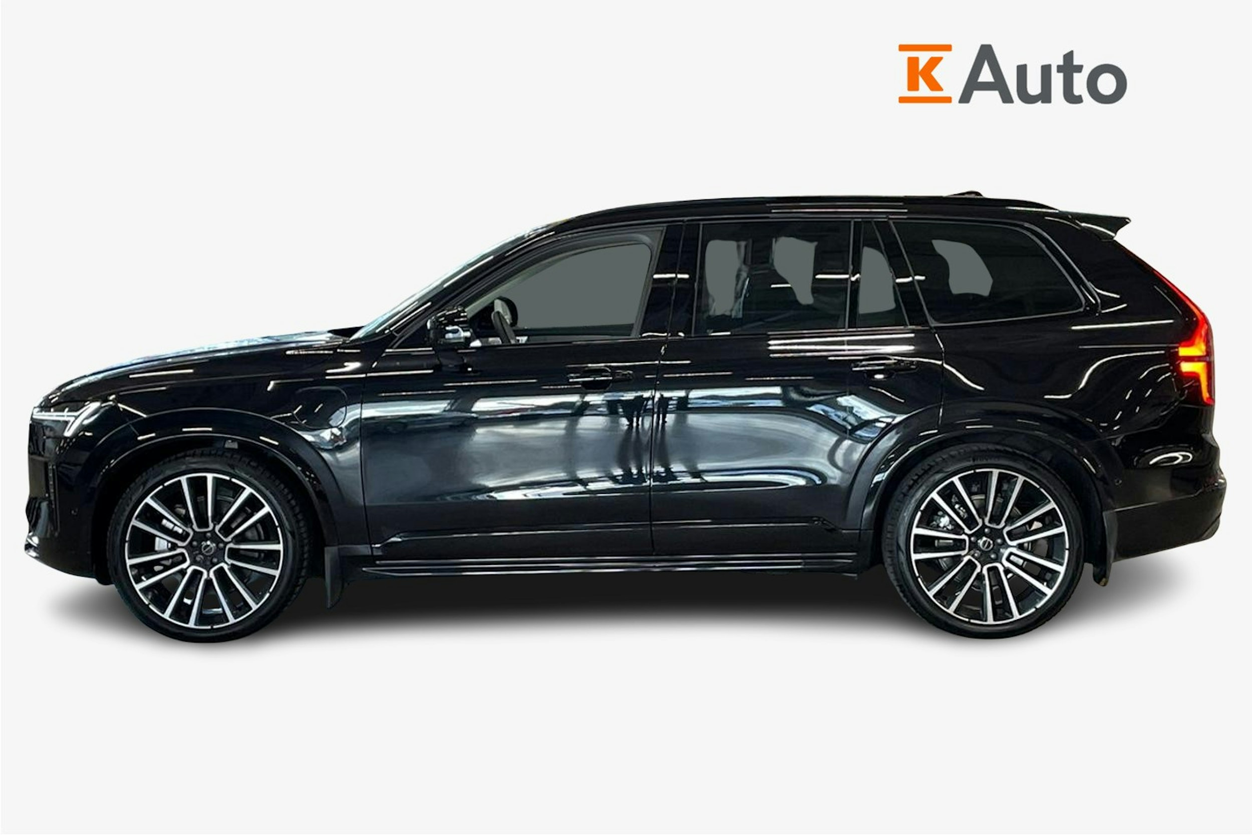 musta Volvo XC90 2026 kuva 6.