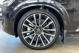musta Volvo XC90 2026 kuva 11.
