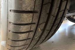 musta Volvo XC90 2026 kuva 13.