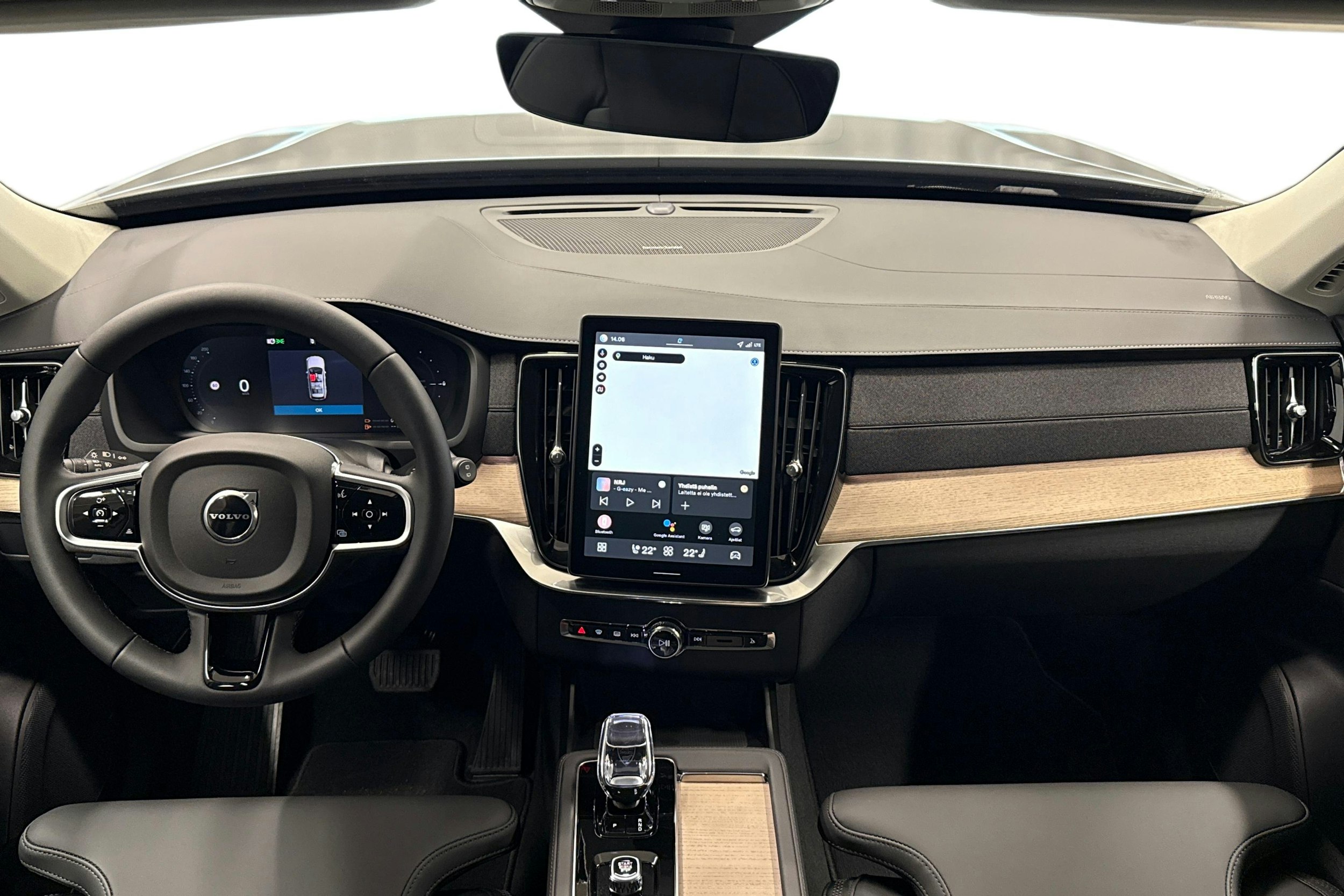 musta Volvo XC90 2026 kuva 9.