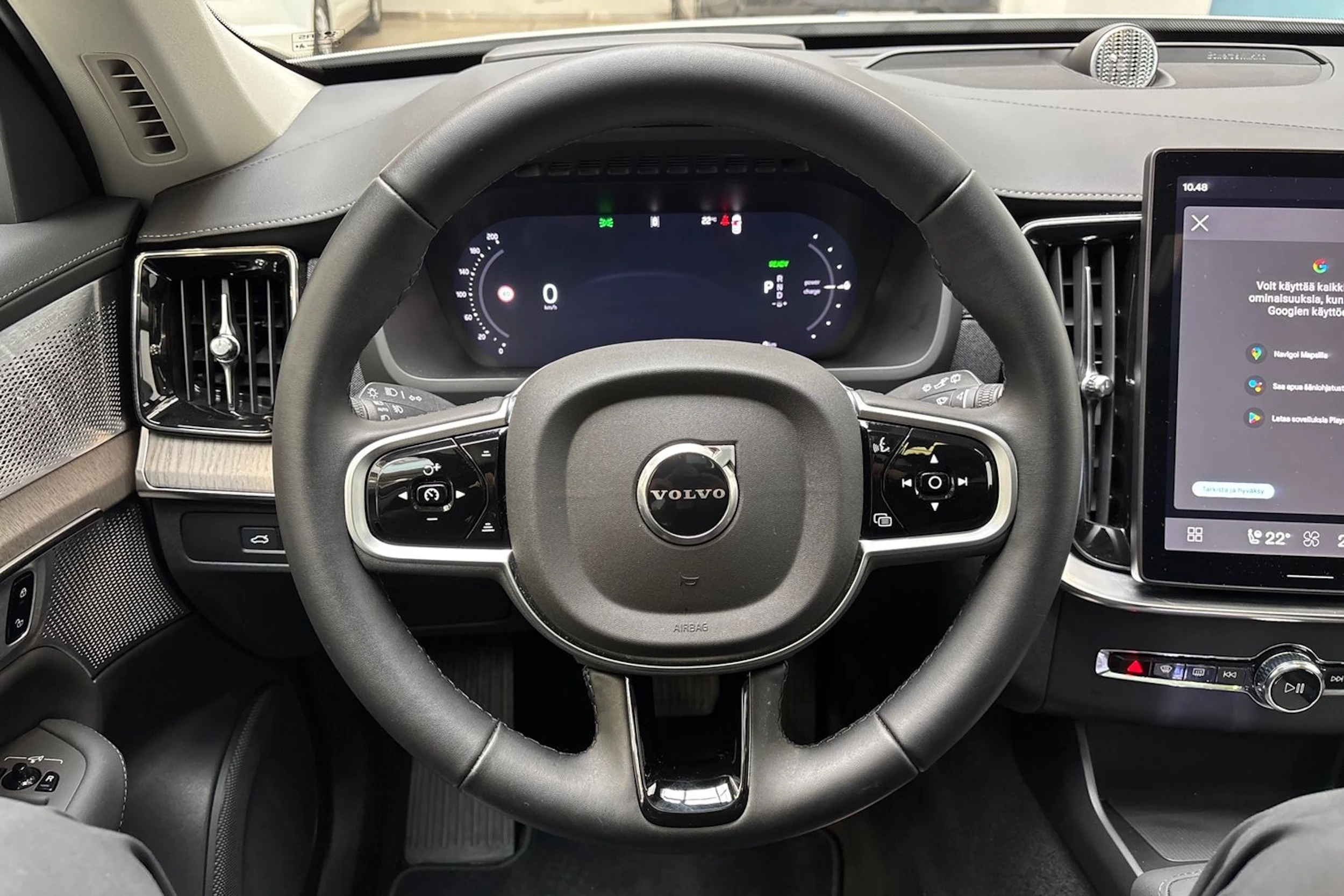 valkoinen Volvo XC90 2026 kuva 24.