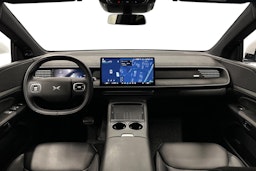 valkoinen XPENG G6 2025 kuva 7.