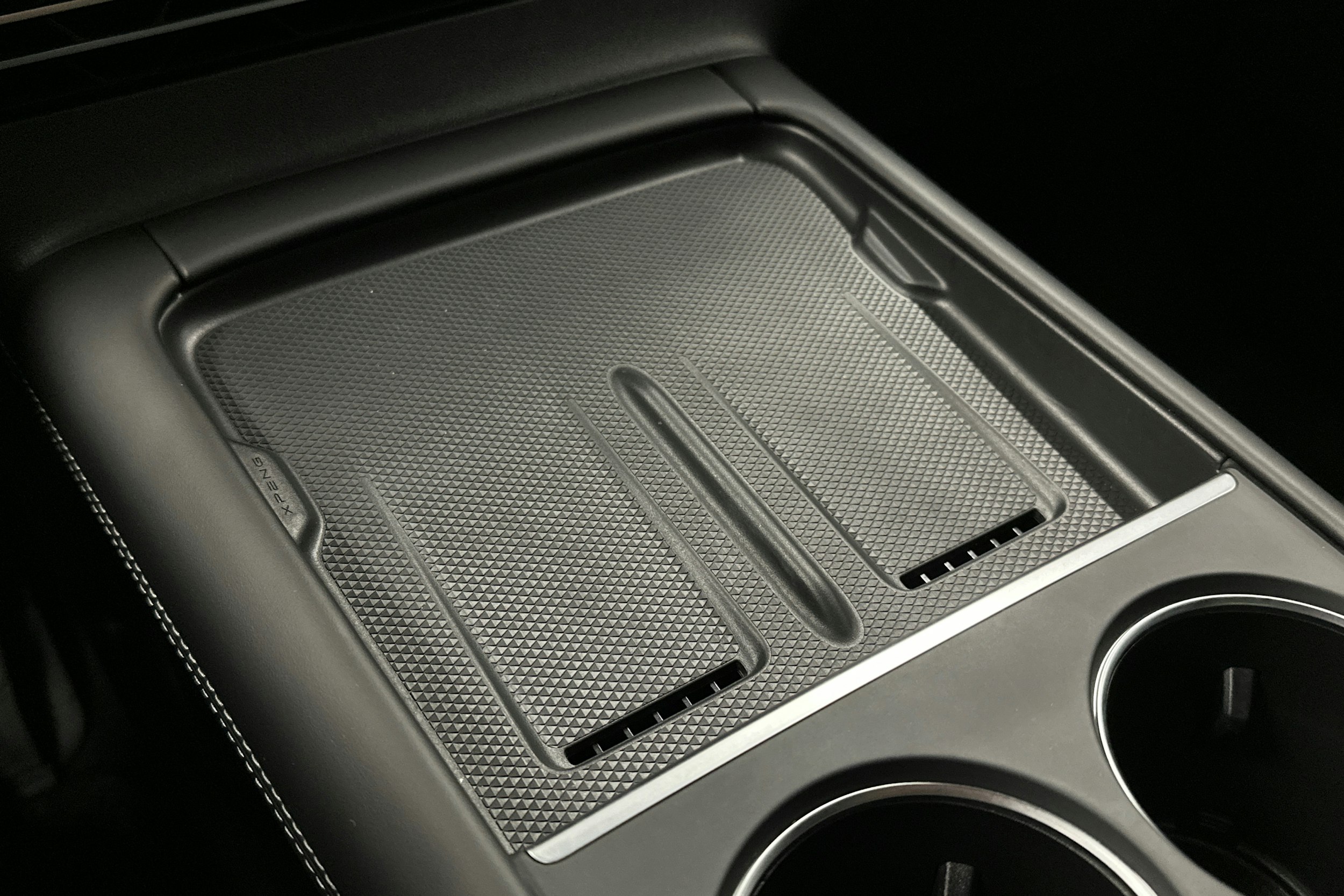 valkoinen XPENG G6 2025 kuva 31.