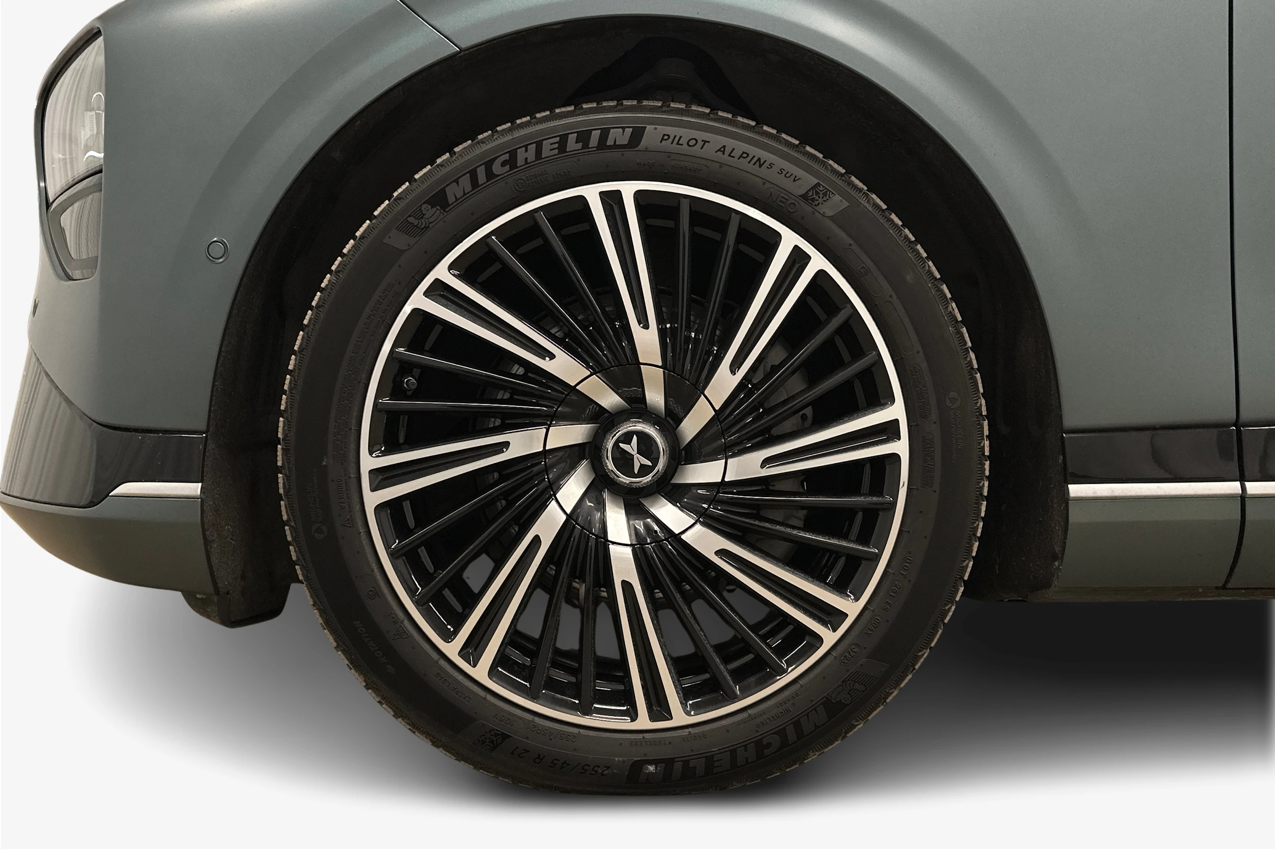 vihreä XPENG G9 2023 kuva 12.