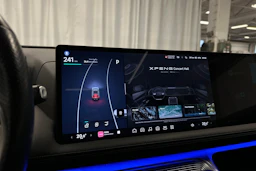 vihreä XPENG G9 2023 kuva 20.