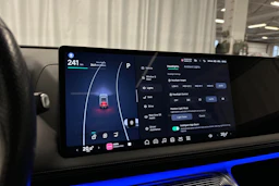 vihreä XPENG G9 2023 kuva 23.