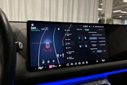 vihreä XPENG G9 2023 kuva 24.