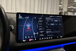 vihreä XPENG G9 2023 kuva 26.