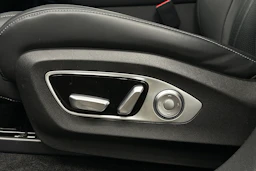 vihreä XPENG G9 2023 kuva 41.