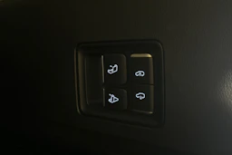 vihreä XPENG G9 2024 kuva 17.