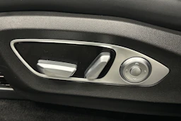 vihreä XPENG G9 2024 kuva 20.