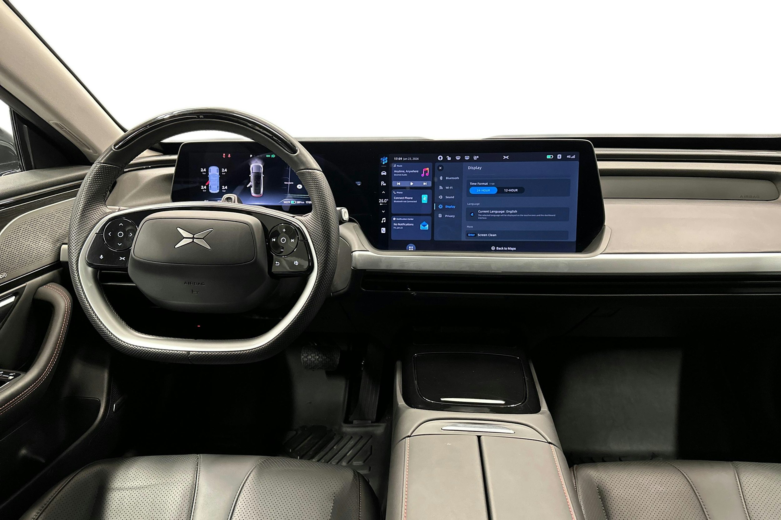 harmaa Xpeng P7 2022 kuva 9.