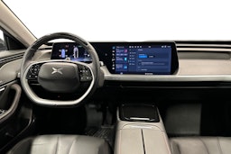 harmaa Xpeng P7 2022 kuva 9.