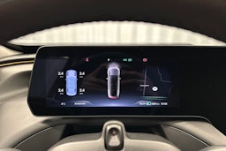 harmaa Xpeng P7 2022 kuva 16.