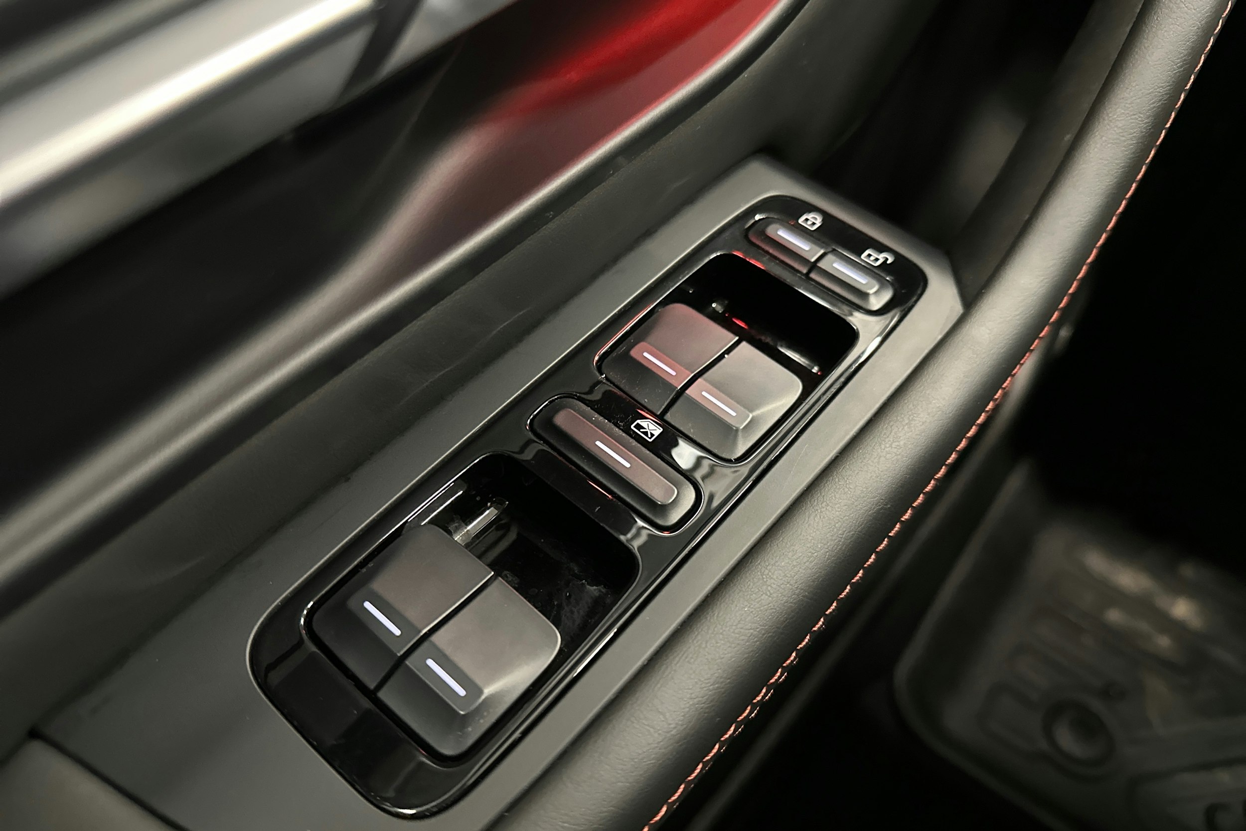 harmaa Xpeng P7 2022 kuva 17.