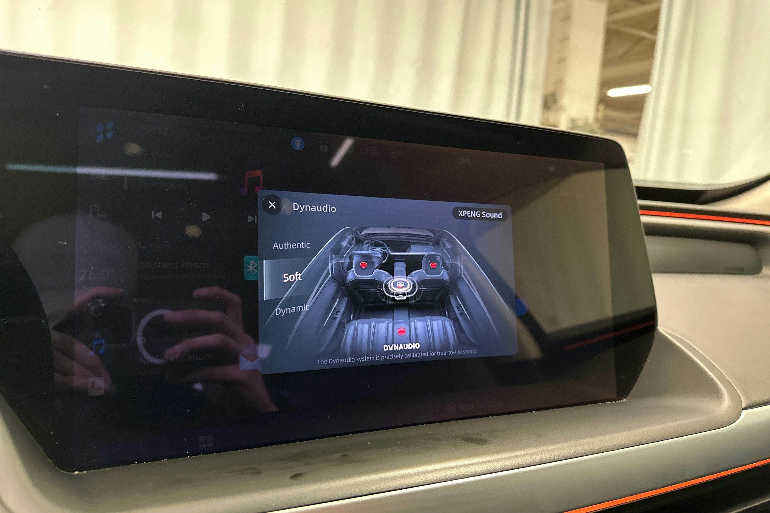 harmaa Xpeng P7 2022 kuva 29.