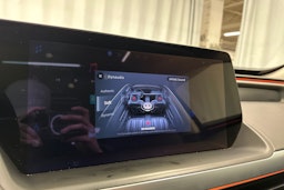 harmaa Xpeng P7 2022 kuva 29.