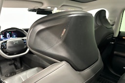 harmaa Xpeng P7 2022 kuva 32.