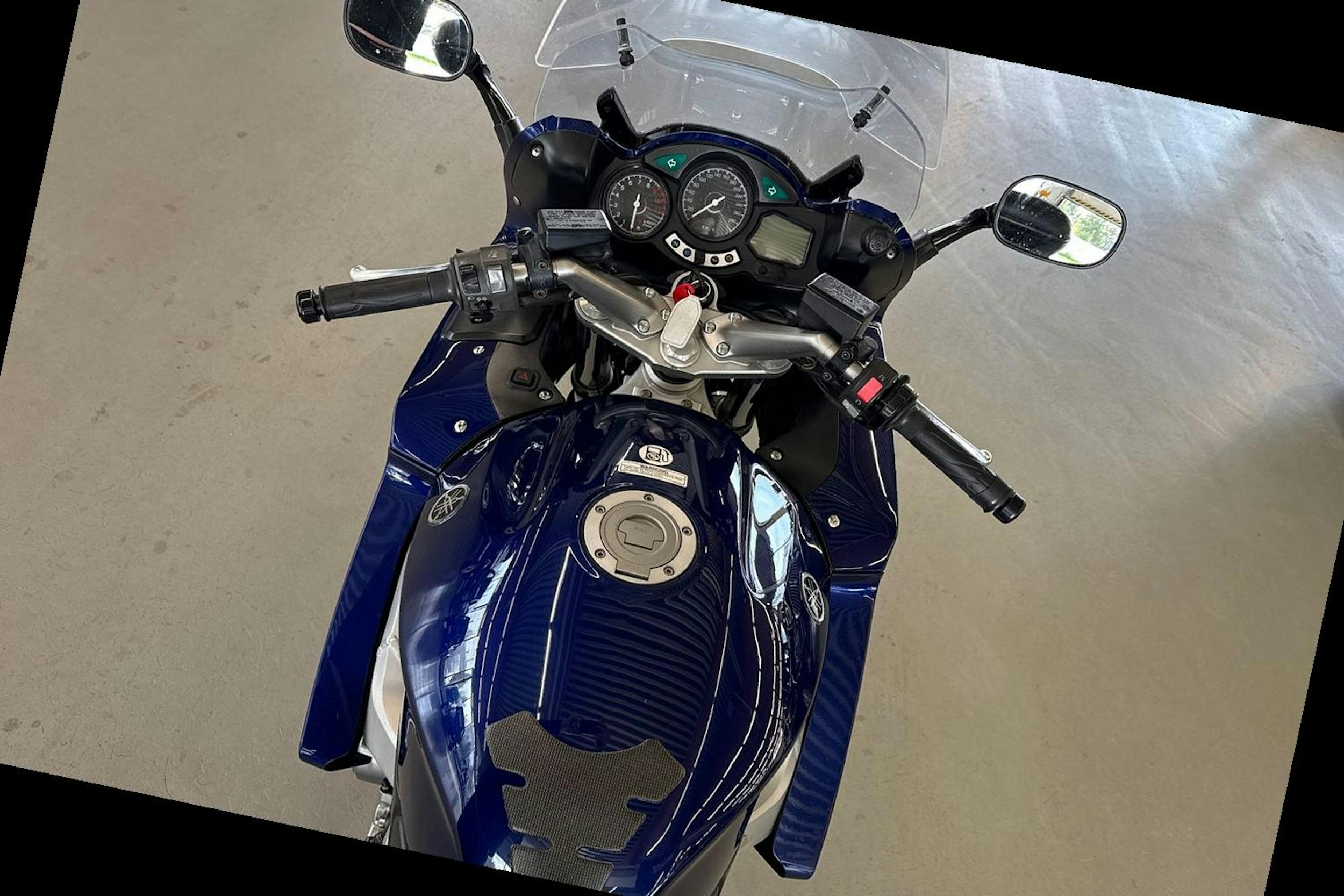 Yamaha FJR 2004 kuva 3.