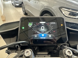 musta Yamaha MT-07 2025 kuva 17.