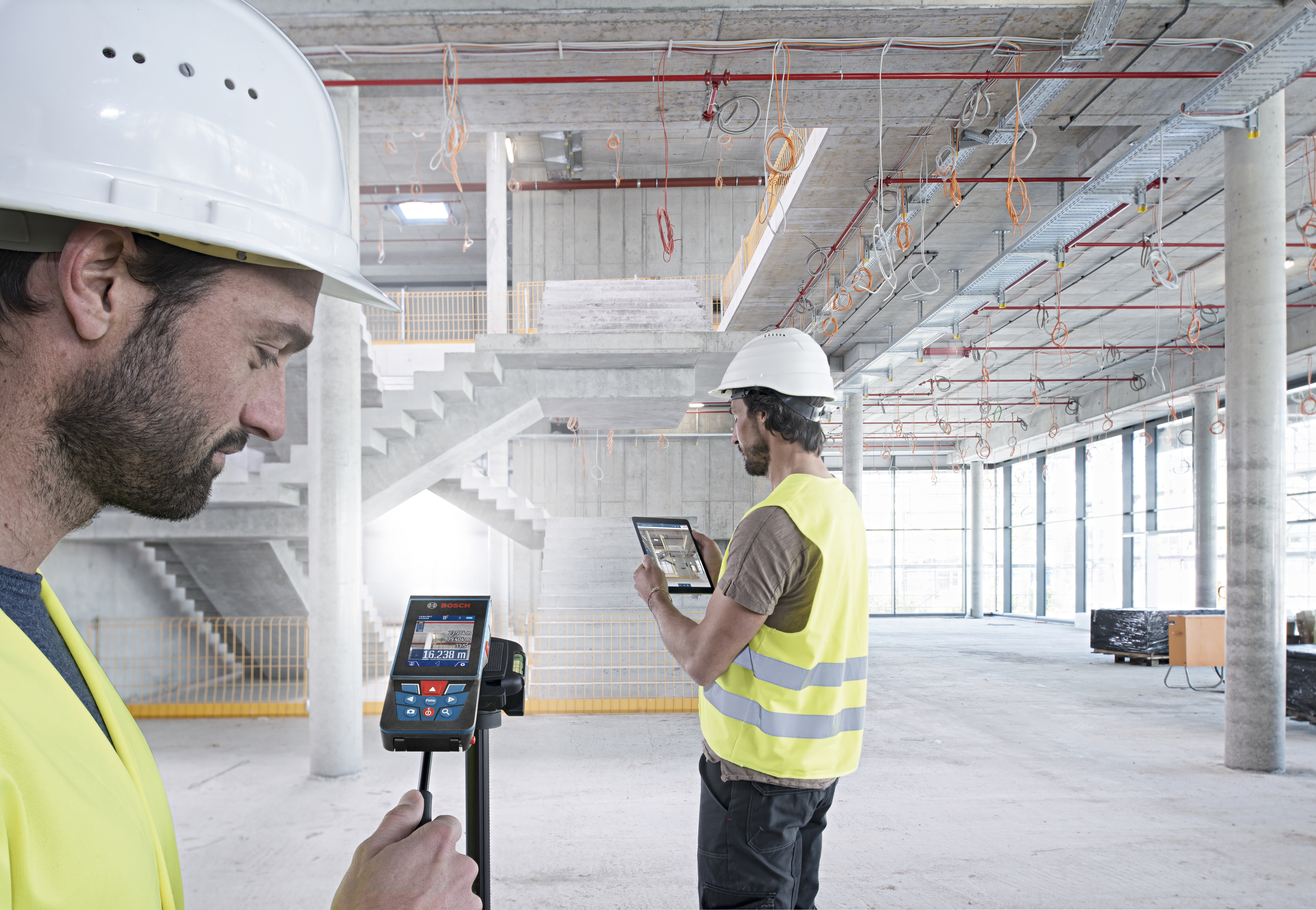 Etäisyysmittalaite Bosch GLM 120 C