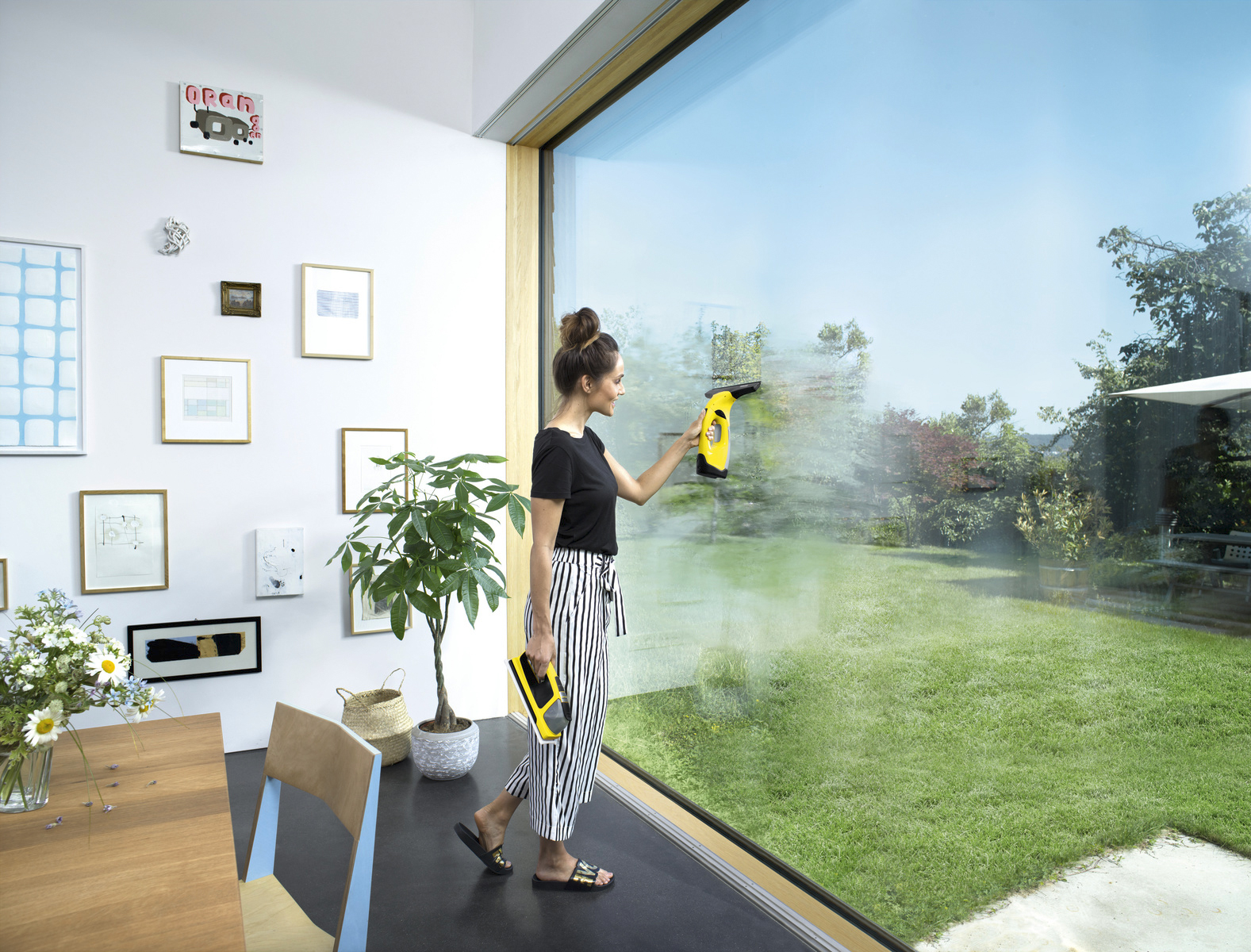 Ikkunapesurisetti Kärcher WV2 + KV4 mikrokuitupesin