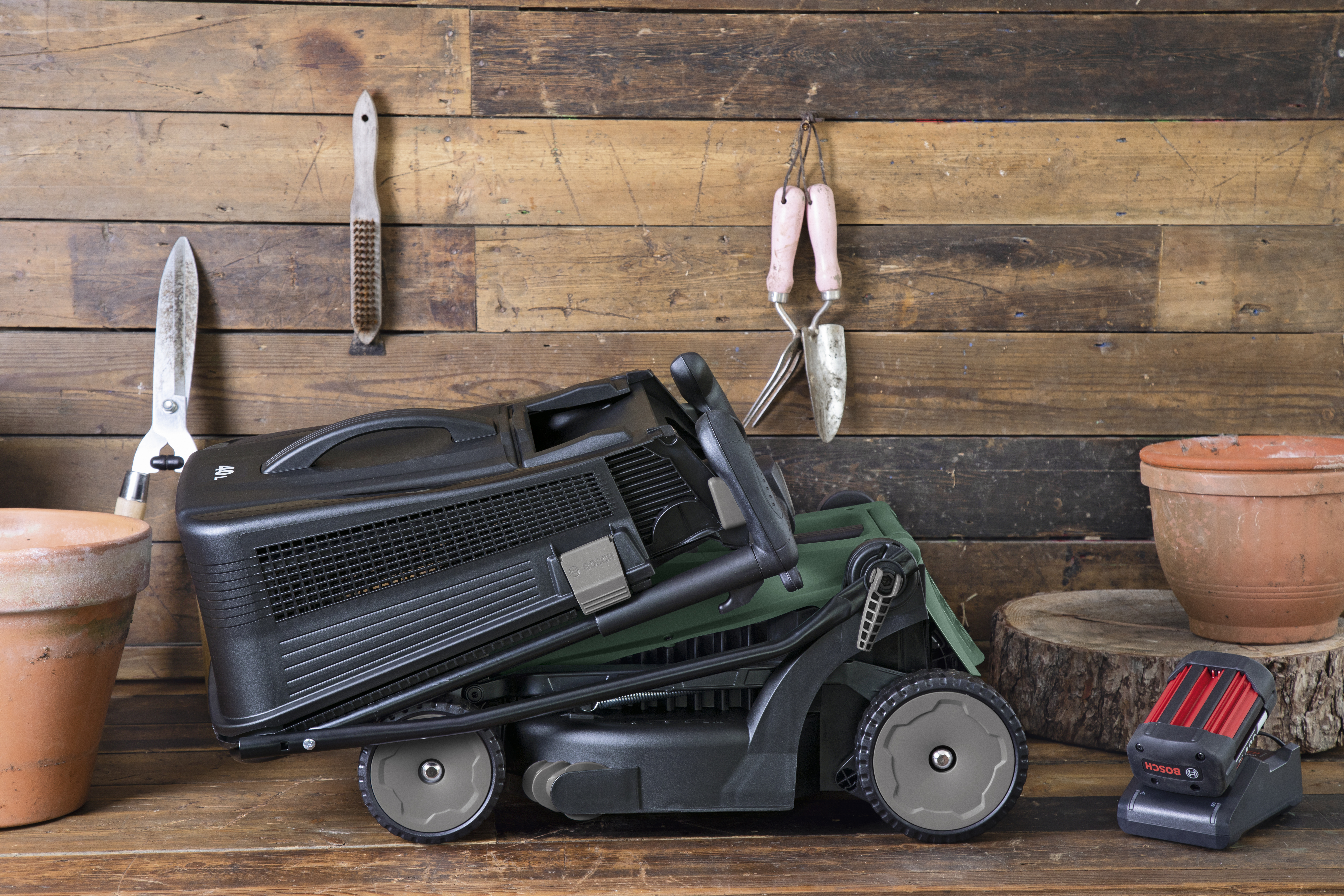 Akkuruohonleikkuri Bosch easyrotak 36-550 4,0Ah