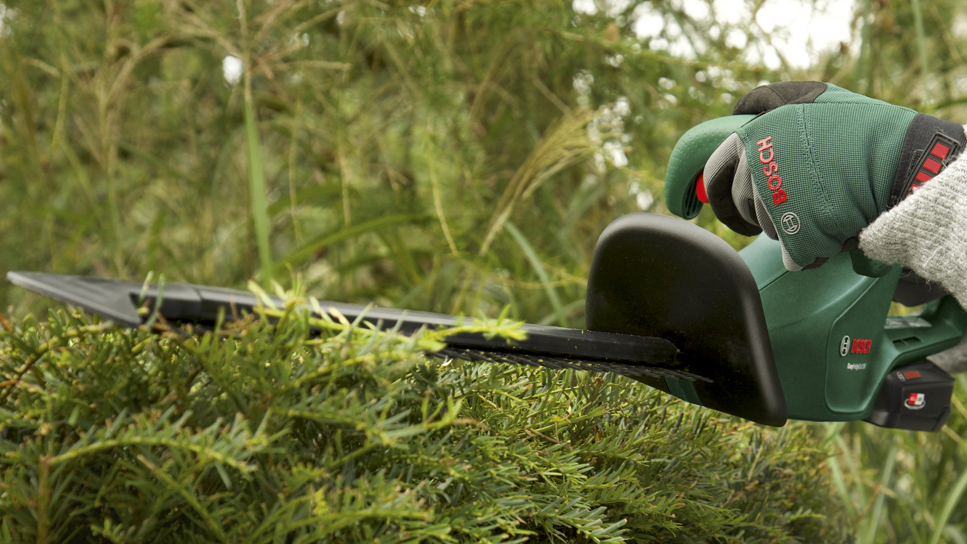 Akkupensasleikkuri Bosch EasyHedgeCut 18V-45 1x2,0Ah