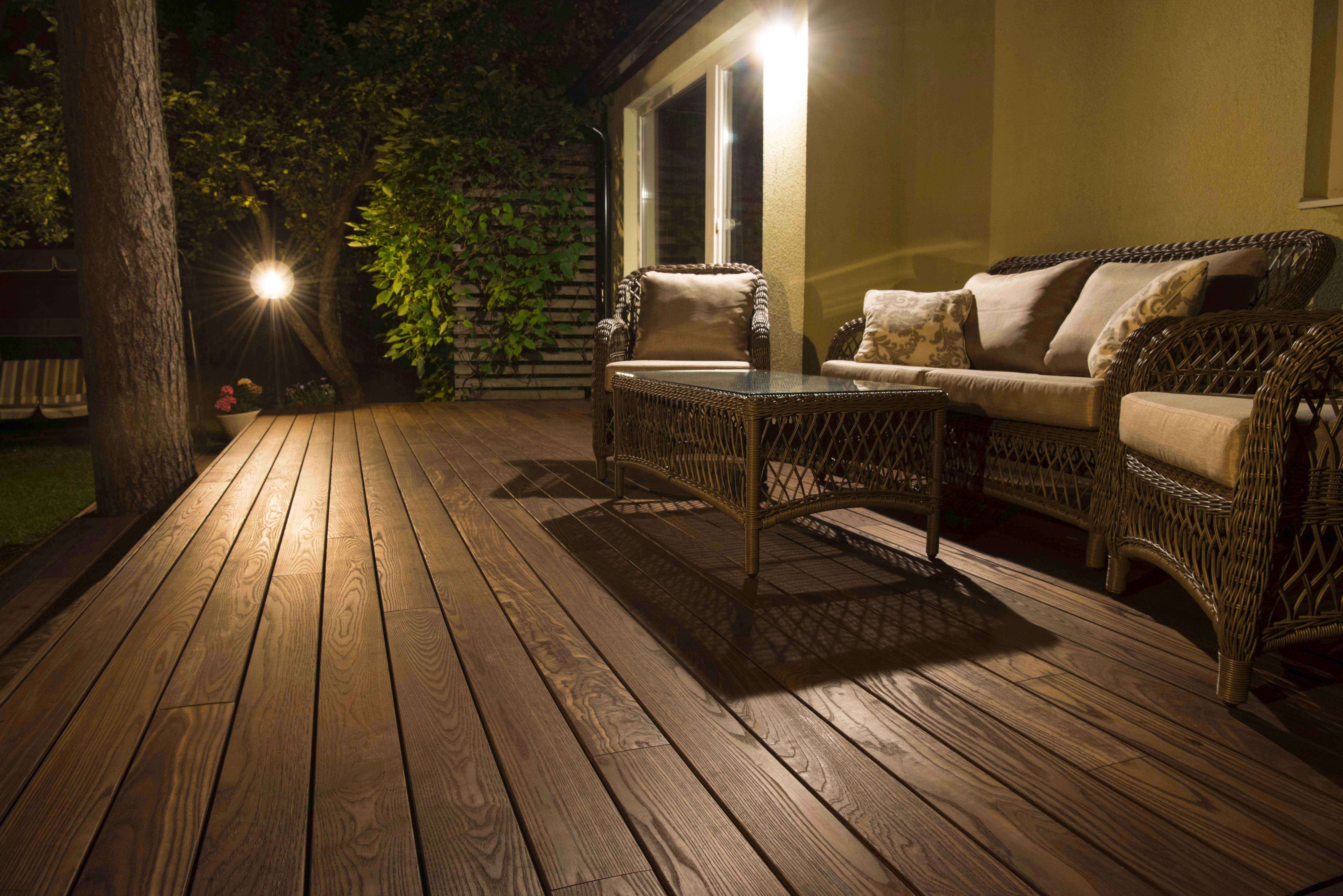 Terassilauta Thermory PaCS lämpökäsitelty saarni 21x118x2700 4kpl