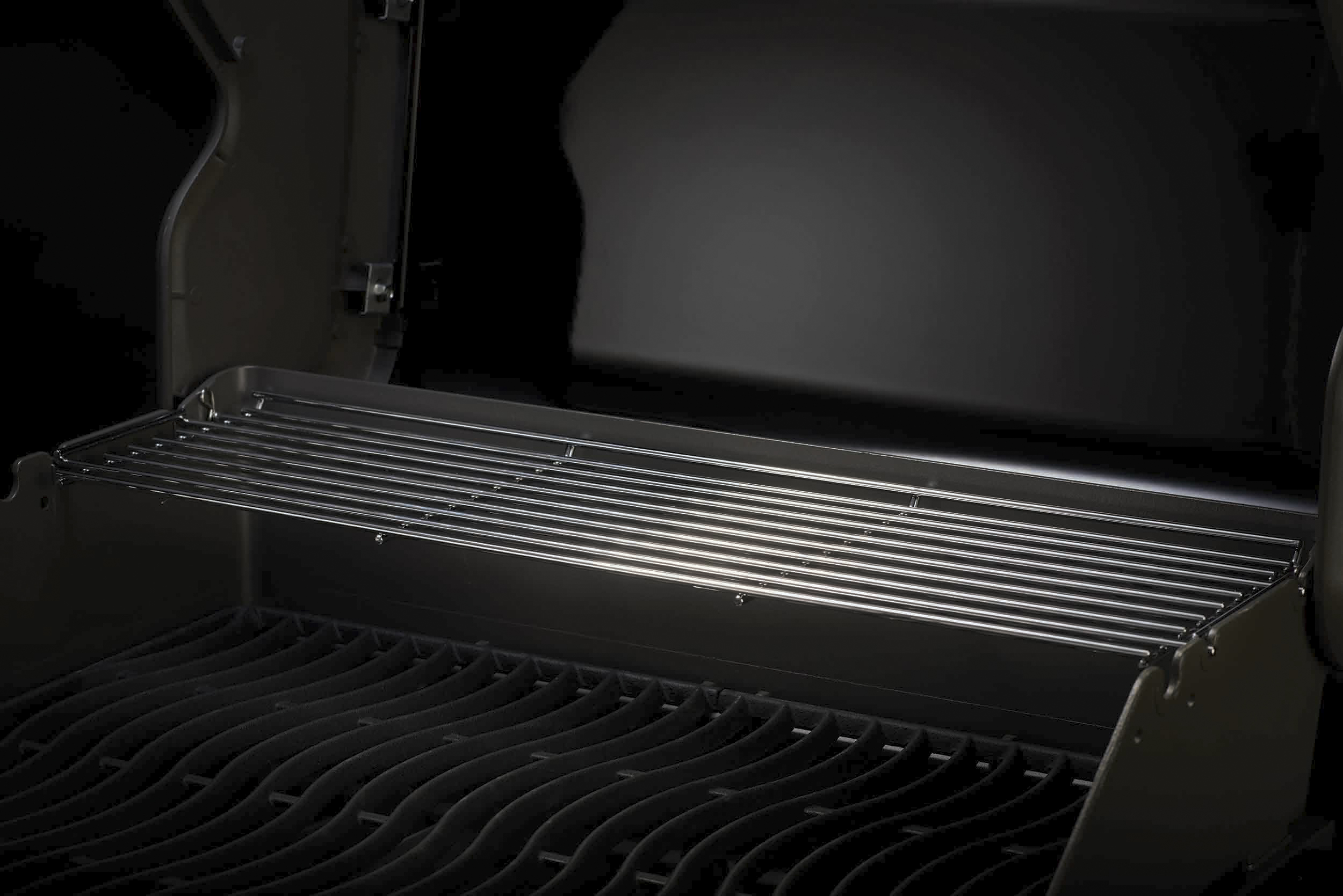 Kaasugrilli Napoleon Rogue RSE425-1