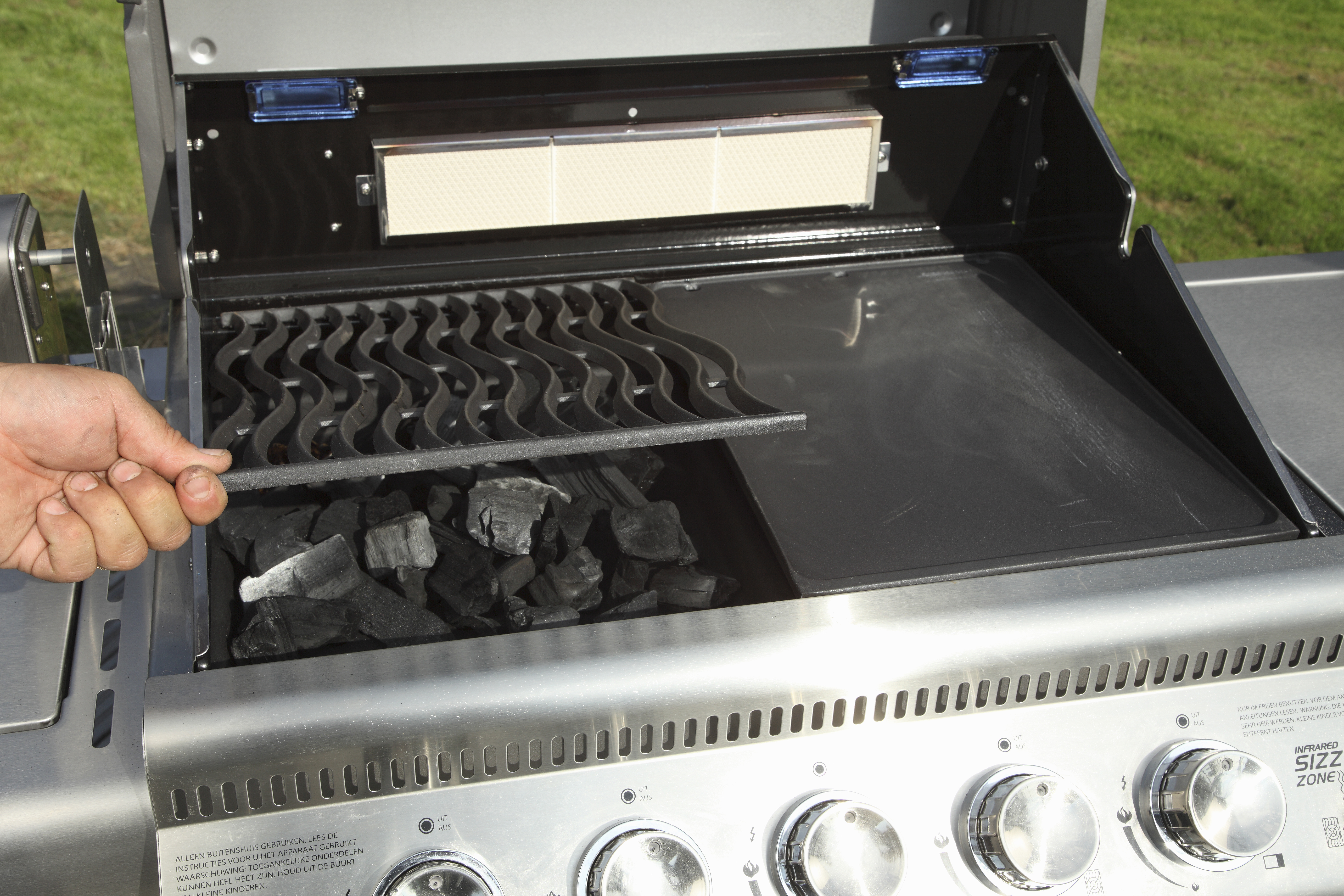 Hiilikaukalo Napoleon kaasugrilliin